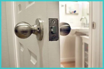 Advanced Locksmith Service Oakhurst, NJ 732-456-7014 - 14-unlock-door